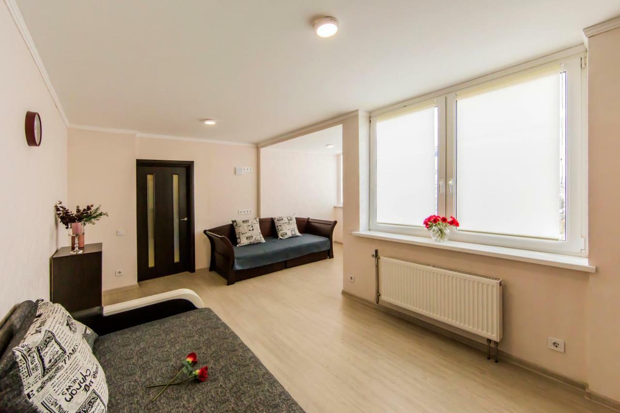 Super View, Luxury Apartment Near Chernihiv Metro. キエフ エクステリア 写真
