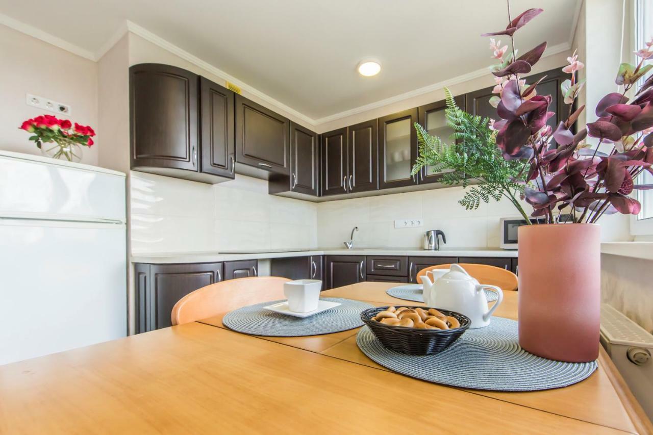 Super View, Luxury Apartment Near Chernihiv Metro. キエフ エクステリア 写真